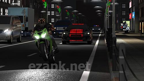 Racing fever: Moto