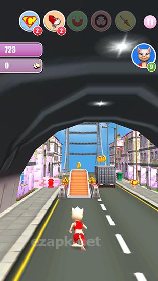 Princess cat Lea run