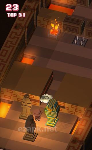 Bricky raider: Crossy