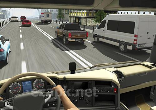 Truck racer