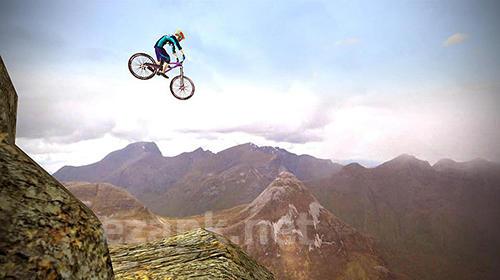Shred! Downhill mountainbiking