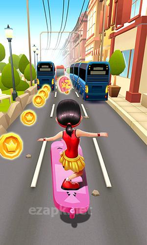 Skate surfers